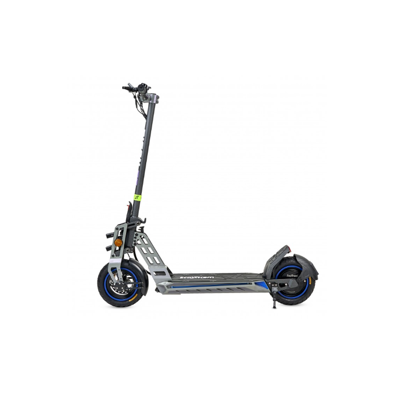 Monopattino elettrico Bison GT | Design in carbonio | Monopattino elettrico Bison GT | Design in carbonio |